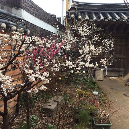 Yangsajae Hotel Jeonju Bagian luar foto